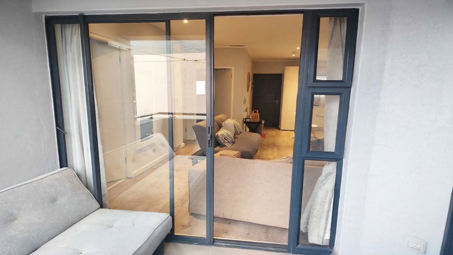 2 Bedroom Property for Sale in Rondebosch Village Western Cape